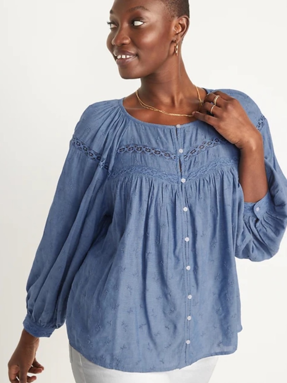 NWT Old Navy Denim Chambray Lightweight Lace trimmed Embossed Peasant Blouse - Picture 1 of 1